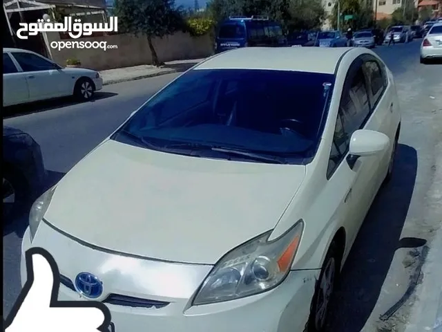 Toyota Prius in Amman