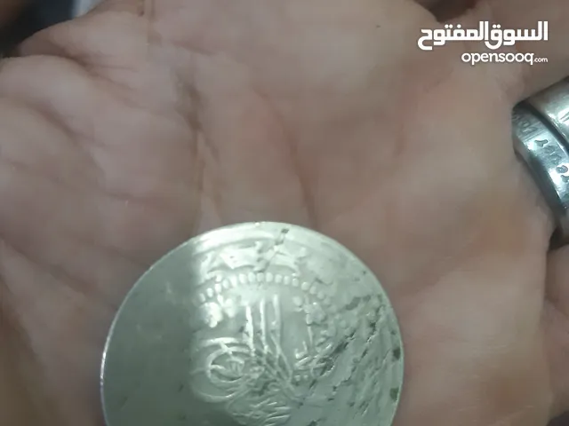 للبيع عملة فضة قديمة