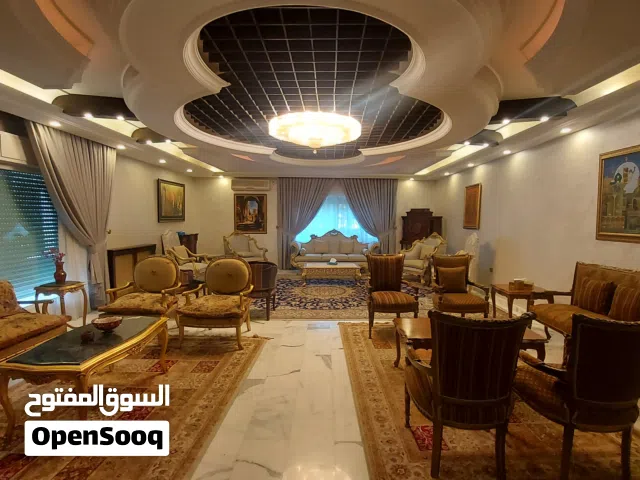 1400 m2 More than 6 bedrooms Villa for Rent in Amman Abdoun