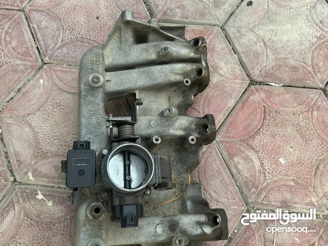 للبيع سامان جيب شروكي. جير عادي الوصف مهم (وتساب فقط)