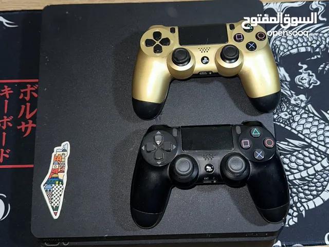 مستعمل استعمال بسيط زي الجديد بزبطPs4 slim