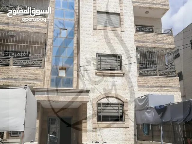 127 m2 3 Bedrooms Apartments for Sale in Amman Al Muqabalain