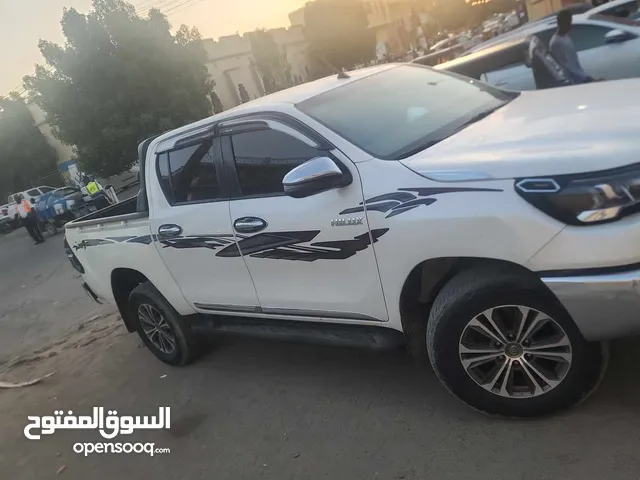 Used Toyota Hilux in Red Sea