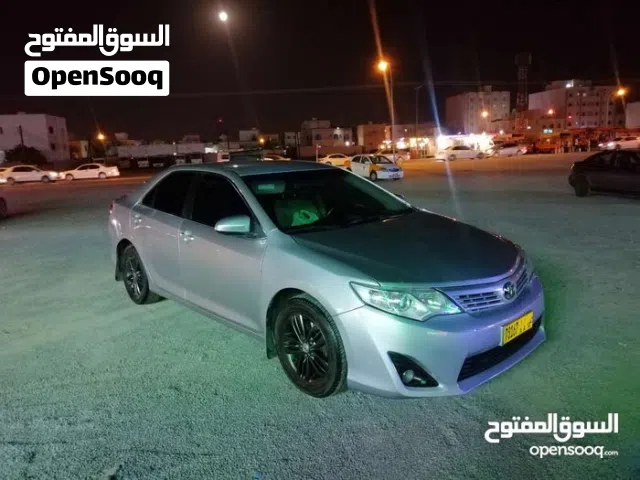 2014 تويوتا كامري GL