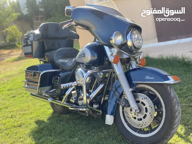 Harley Davidson Electra Glide Ultra Special 2001 in Tripoli