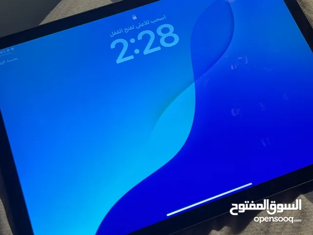 Apple iPad 5 256 GB in Sharjah