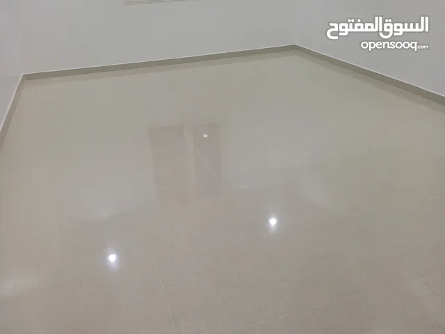 شقةكبير في فهد الاحمد ق3