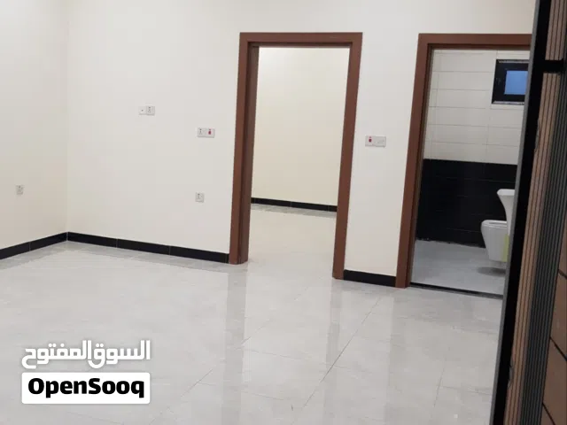 شقة طابق ثاني البياع الاولى للايجار طلاب فقط