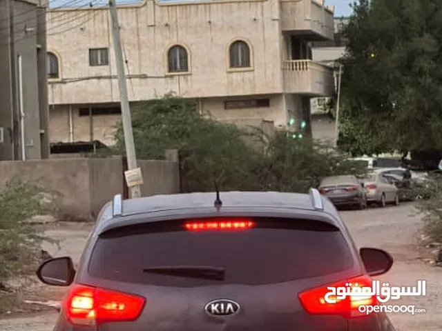 كيا اسبورتاج 2015 مكنو دوش ممشى 113 اللون فيراني مكان المعاينه بورسودان  المطلوب 50 عموله من المشتري