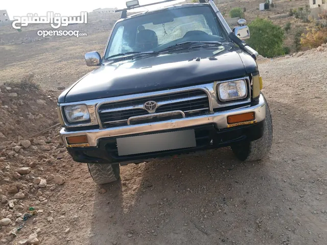 Used Toyota Hilux in Amman