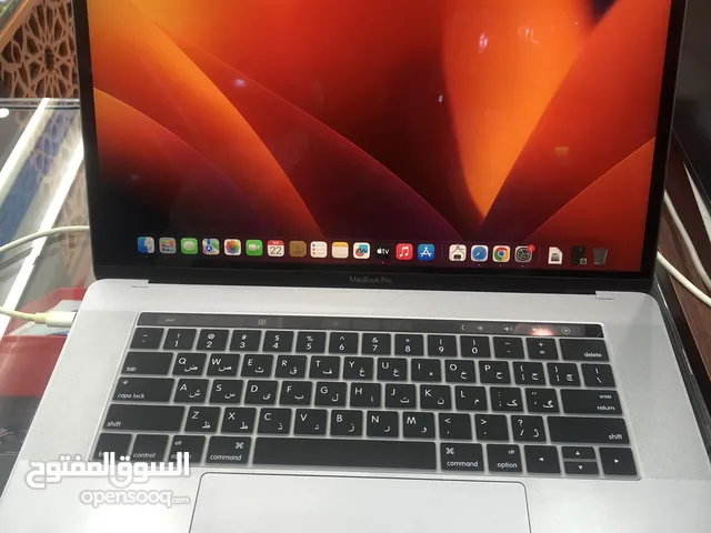 MacBook pro 2017 mint condition