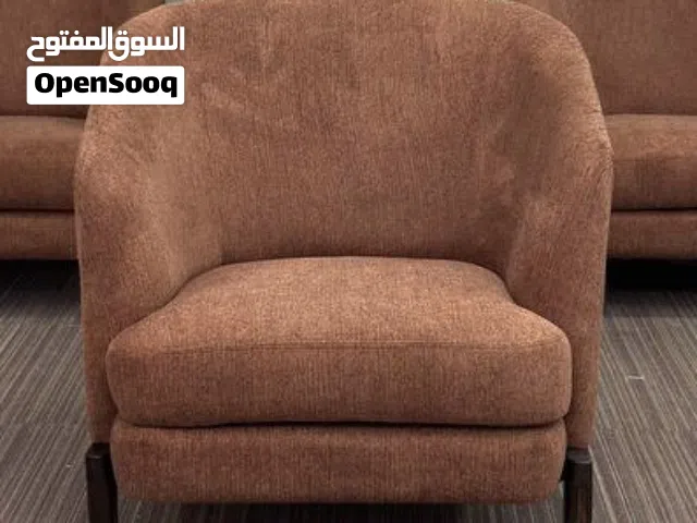 كراسي مقاهي جديده للبيع بسعر ممتاز مريحه قماش سهل التنظيف وجلد عالي الجوده وضمان علي الخشب 5 سنوات