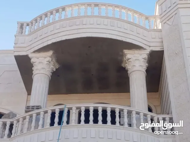 مطلوب شقه للايجار غرفه او غرفتين بسعر مناسب وتكون نضيفه ومهوايه ومشمسه