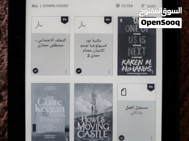 قارئ كتب إلكترونية kindle voyage بحالة ممتازة