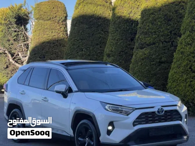 2022 Toyota RAV 4 XLE