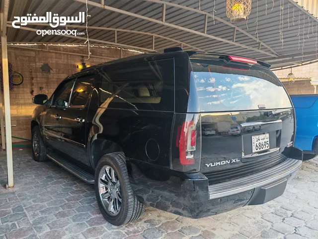 Used GMC Yukon in Mubarak Al-Kabeer