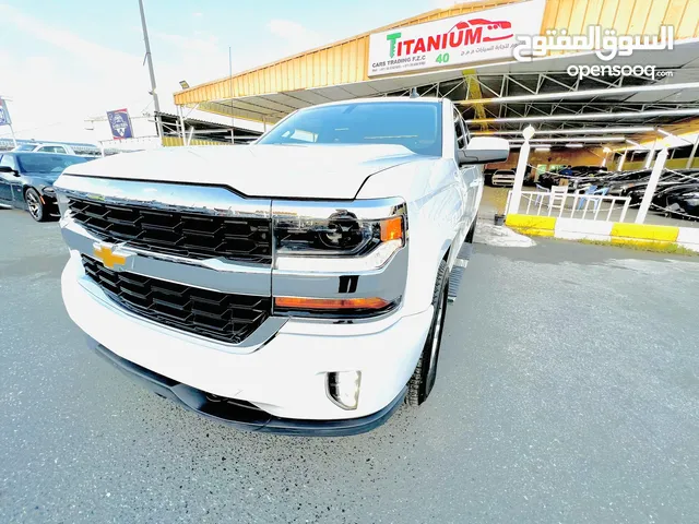 Chevrolet Silverado LT 2019 V8 4/4