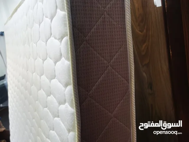 فرشة تخت مجوز زمبركيه للبيع مستعمل بحاله الجديد