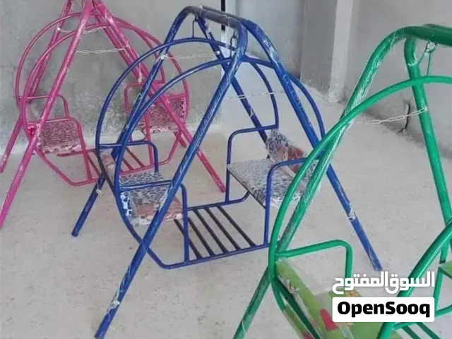 مرجيحة مزدوجة للاطفال تمنح الطفل جوا من المتعة واللعب مرجيحه حديد بمواصفات عاليه وتصني