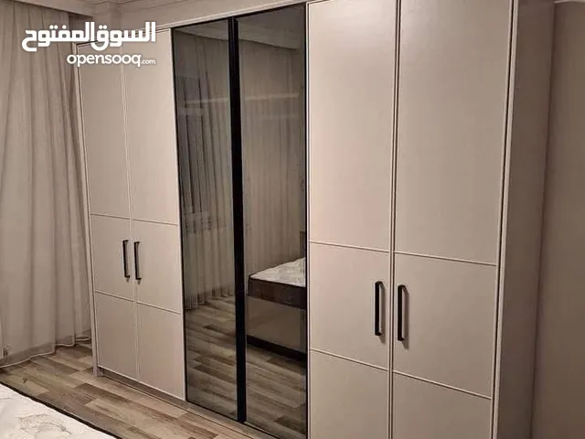 غرف نوم خشب لامنيت تركي 18 ميلي مكفول 5 سنوات ضد الرطوبه والعفن الغرفه بتتكون خزانه عرض 2