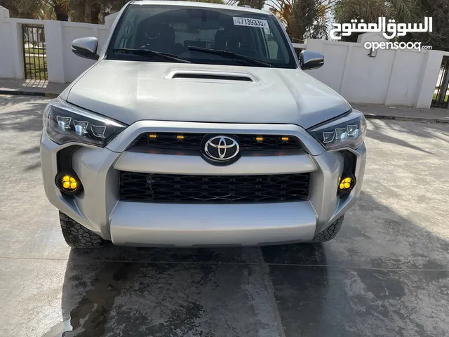 Used Toyota 4 Runner in Benghazi