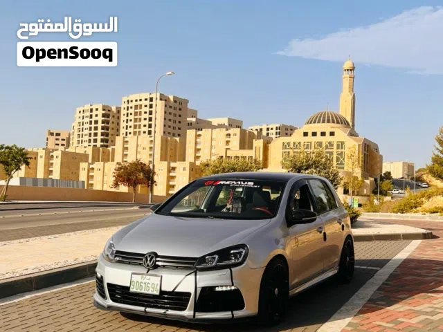 2012 فولكسفاغن جولف GTI Standard