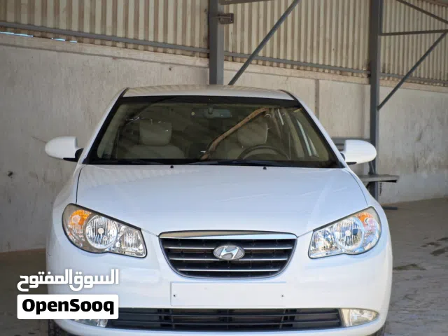 2008 هيونداي افانتي Standard