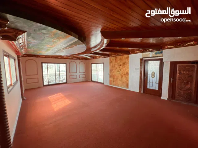 5000 ft² More than 6 bedrooms Villa for Rent in Ajman Al Rawda