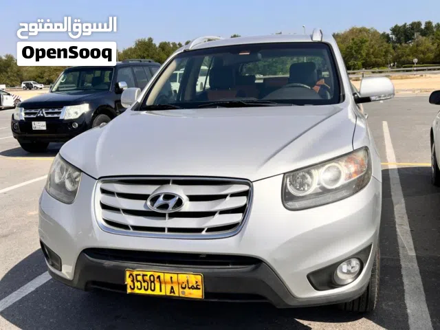 2011 Hyundai Santa Fe Standard