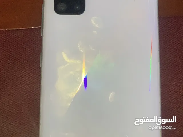 السلام عليكم جهاز سامسونج A51 الذاكرة 128 الجهاز نضيف من كل النواحي مكفول