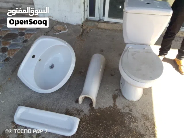 طقم حمام نضيف