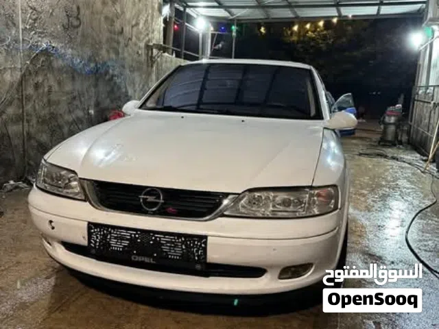 اوبل فيكترا 2001