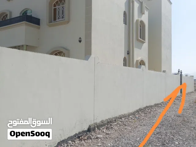 شقة أرضية مكيفة للإيجار بسعر مناسب الواسط وادي المعاول