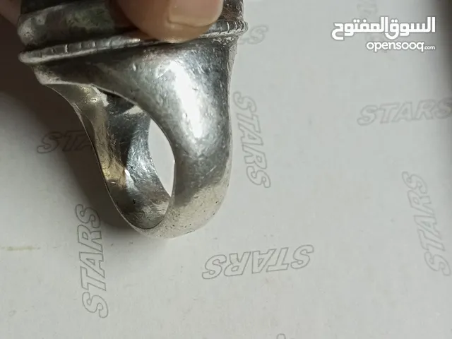خاتم فضه قديم حجر عقيق مقاس 23