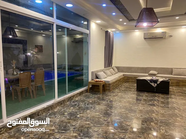 2 Bedrooms Chalet for Rent in Jordan Valley Ghor Al Kafrain