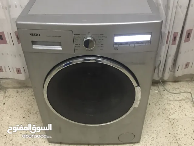 غسالة اتومتيك فيستيل نظيفة بحالة ممتازة