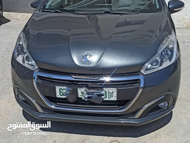 Used Peugeot 208 in Ramallah and Al-Bireh