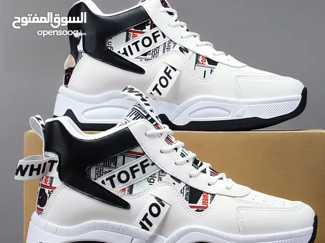 44 Sport Shoes in Basra