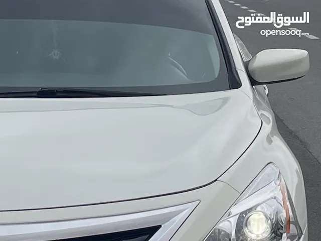 Car service available SHJ TO RAK  متواجد في الشارقه الي راس الخيمة