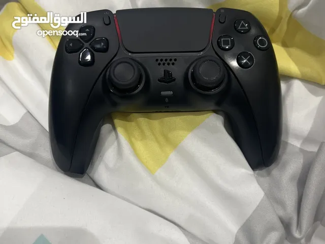 يد بلايستيشن فايف سوداء للبيع