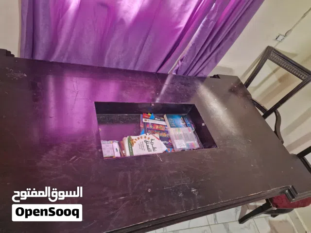 طاولة سفرة مستعملة للبيع