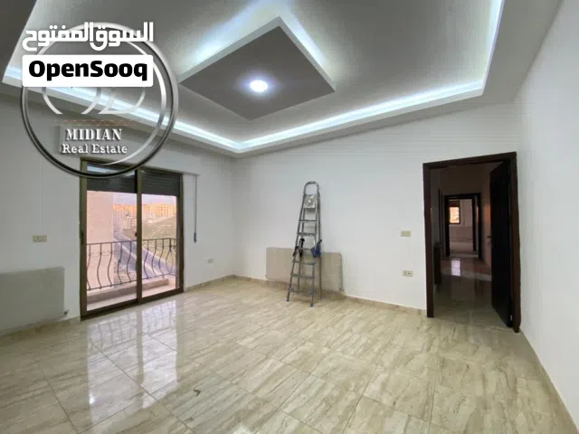 160 m2 3 Bedrooms Apartments for Rent in Amman Al Kursi