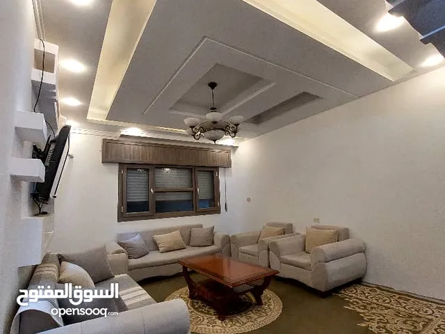 900 m2 More than 6 bedrooms Villa for Rent in Tripoli Ghut Shaal