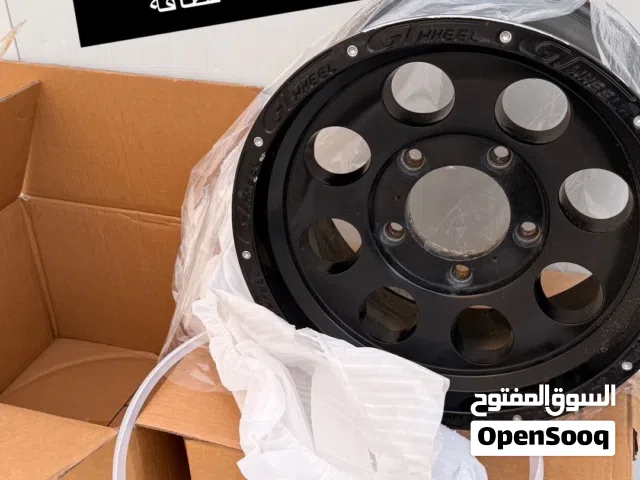 عجلات مستعملة مقاس 16 إنش من علامات تجارية متنوعة للمركبات