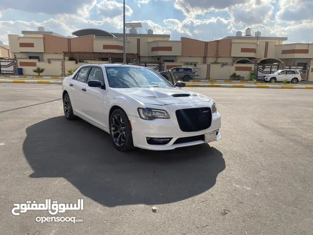 Chrysler Voyager 2015 in Basra