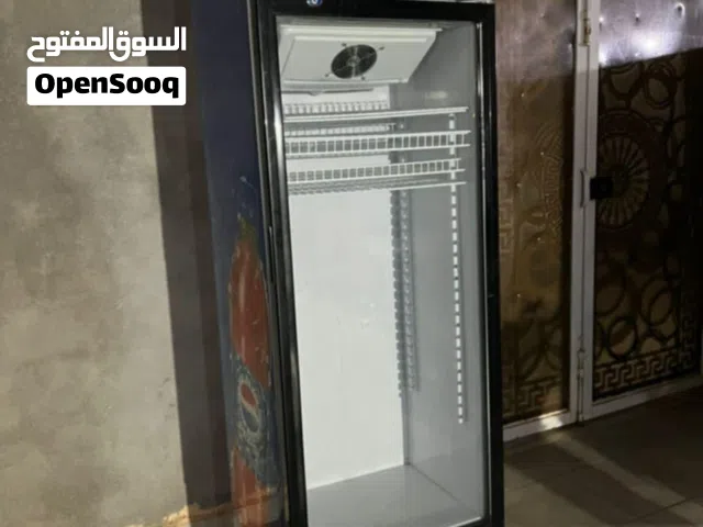 تلاجه استعمال نظيف