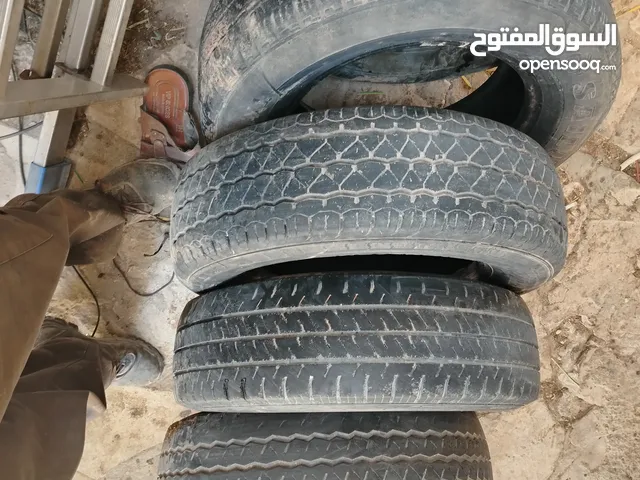6فردات كوشوك مستعمل بحاله ممتازه قياس 205 /15/70
