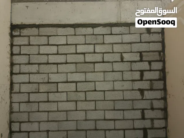 مقاول ملاحق ستراحات مجالس غرف رتدادات اسوار ترميم عظم مفتاح