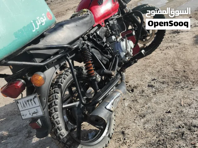 2022 باجاج بوكسر