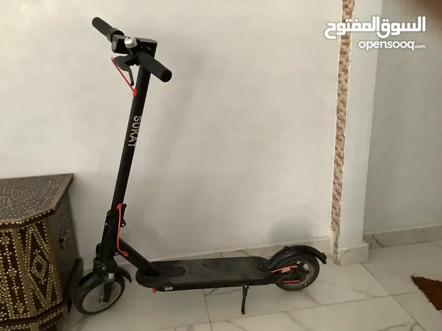 سكوتر كهربائي بسرعة 65 مستعمل شهرين ونص